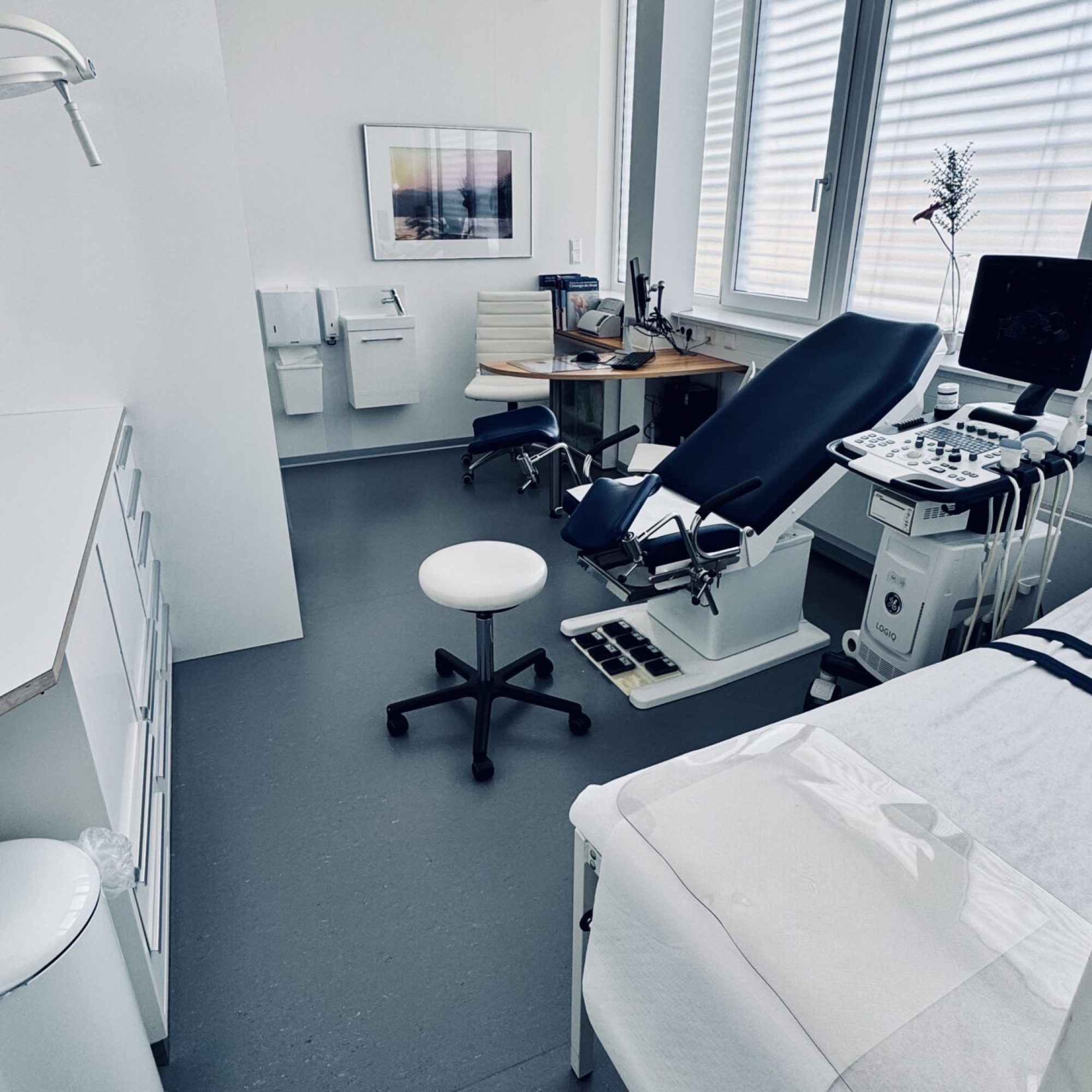 Untersuchungszimmer 3